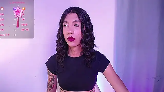 Snapshot of sofiaa_grey_ chatting on December 2, 2:08 pm sofiaa grey online show from December 2, 2:08 pm