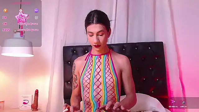 Snapshot of sofiaa_grey_ chatting on December 3, 1:32 pm sofiaa grey online show from December 3, 1:32 pm