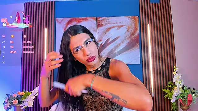 Snapshot of sofiaa_grey_ chatting on September 13, 1:11 pm sofiaa grey online show from September 13, 1:11 pm