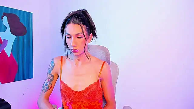 Snapshot of sofiaa_grey_ chatting on June 15, 2:30 pm sofiaa grey online show from June 15, 2:30 pm