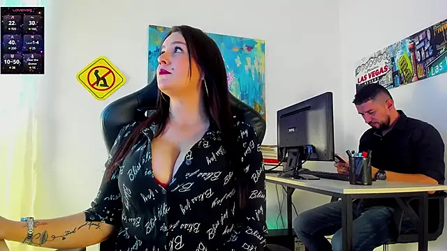 Snapshot of maite_mike chatting on December 26, 12:16 pm maite mike online show from December 26, 12:16 pm