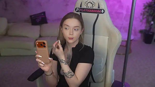Cassy-Celestial  online show from May 21, 7:59 am