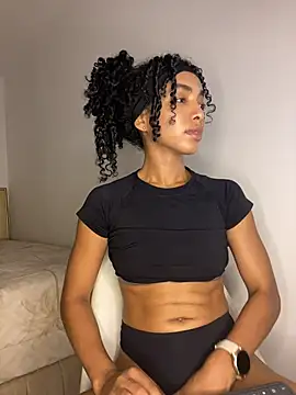 Snapshot of nicoleebony1 chatting on June 24, 8:19 pm nicoleebony1 online show from June 24, 8:19 pm