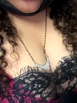 Snapshot of Snehameoww@xh chatting on November 14, 5:00 pm Snehameowwxh online show from November 14, 5:00 pm