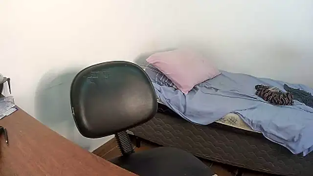 Morenatranss online show from April 18, 9:46 am