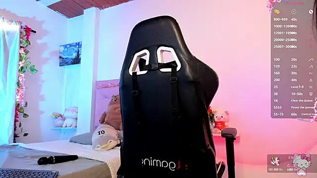 little jade online show from March 13, 6:56 pm