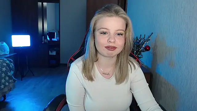 Snapshot of Angelic_Lika chatting on December 31, 7:29 pm Angelic Lika online show from December 31, 7:29 pm