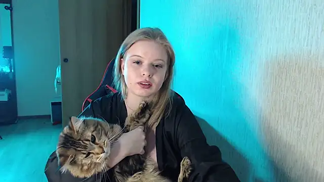 Snapshot of Angelic_Lika chatting on February 7, 7:59 pm Angelic Lika online show from February 7, 7:59 pm