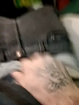 ySqmbVanbe online show from December 19, 4:14 pm