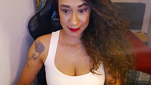 Snapshot of gauchinhaG chatting on November 4, 11:37 pm gauchinhaG online show from November 4, 11:37 pm