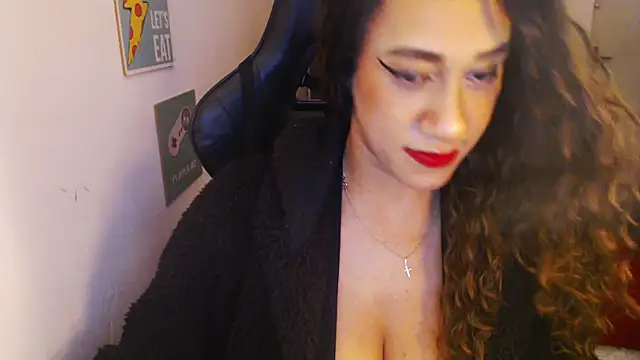 Snapshot of gauchinhaG chatting on November 9, 10:52 pm gauchinhaG online show from November 9, 10:52 pm