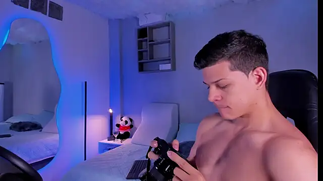 MarcoSullivan online show from December 5, 3:20 pm