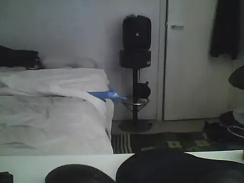 Snapshot of oopsxx chatting on January 18, 6:56 am oopsxx online show from January 18, 6:56 am