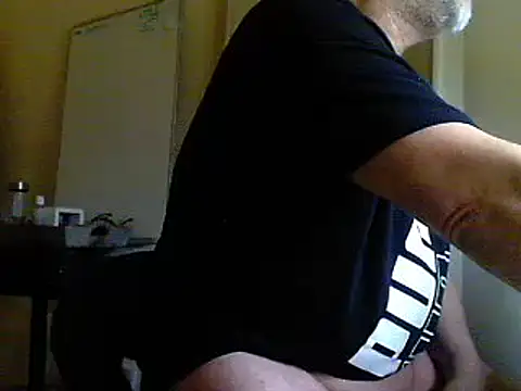 Snapshot of oopsxx chatting on February 27, 3:26 pm oopsxx online show from February 27, 3:26 pm