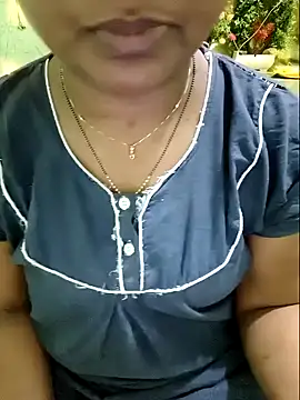 Snapshot of NEHA-DESHI chatting on January 25, 6:24 pm NEHA-DESHI online show from January 25, 6:24 pm