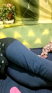 Snapshot of NEHA-DESHI chatting on February 1, 1:30 pm NEHA-DESHI online show from February 1, 1:30 pm