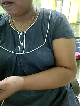 Snapshot of NEHA-DESHI chatting on February 6, 9:11 am NEHA-DESHI online show from February 6, 9:11 am