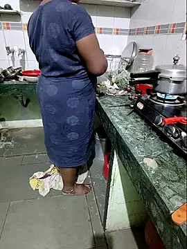 Snapshot of NEHA-DESHI chatting on February 10, 4:04 pm NEHA-DESHI online show from February 10, 4:04 pm