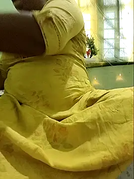 Snapshot of NEHA-DESHI chatting on February 11, 9:20 am NEHA-DESHI online show from February 11, 9:20 am