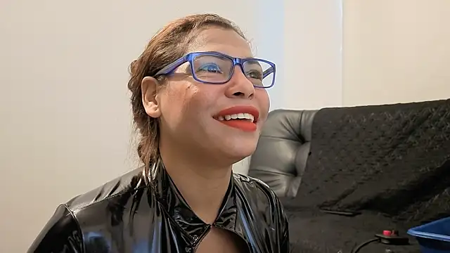 Anabel693 online show from February 13, 1:18 pm