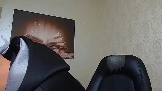 BrandonTate online show from April 7, 12:27 pm