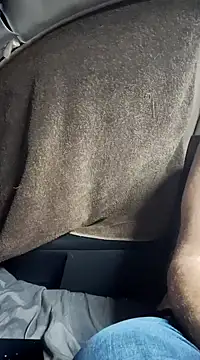 Snapshot of FloppyPickle4u chatting on February 4, 7:29 am FloppyPickle4u online show from February 4, 7:29 am