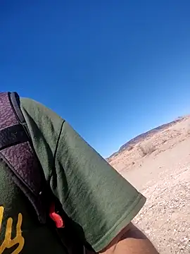 Snapshot of FloppyPickle4u chatting on February 18, 8:58 pm FloppyPickle4u online show from February 18, 8:58 pm