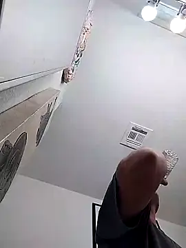 Snapshot of FloppyPickle4u chatting on February 25, 2:36 am FloppyPickle4u online show from February 25, 2:36 am