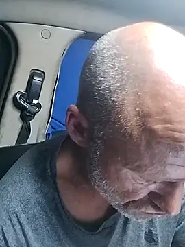 Snapshot of FloppyPickle4u chatting on March 2, 6:16 am FloppyPickle4u online show from March 2, 6:16 am