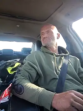 Snapshot of FloppyPickle4u chatting on March 3, 3:53 pm FloppyPickle4u online show from March 3, 3:53 pm