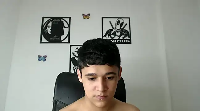 kaiine190 online show from January 20, 1:42 pm