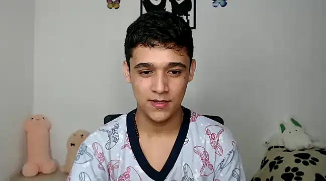 kaiine190 online show from February 17, 8:19 am