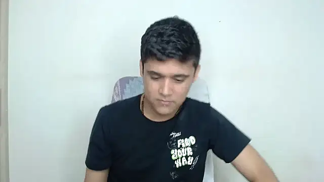 kaiine190 online show from October 4, 8:07 pm