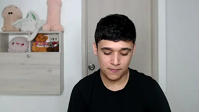 kaiine190 online show from November 26, 7:15 pm