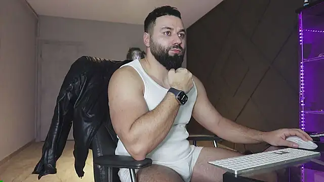 mattmasterss online show from February 9, 7:18 pm