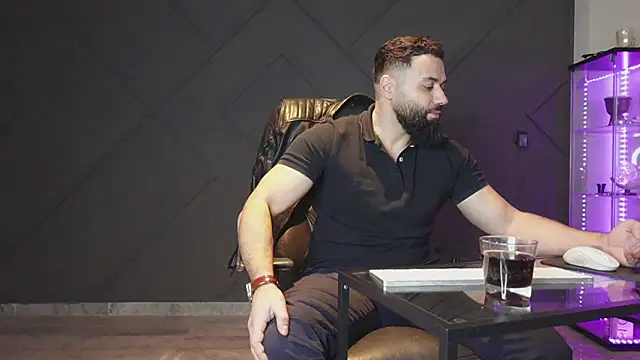 mattmasterss online show from March 9, 9:41 pm