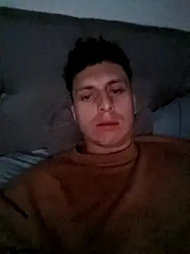 tylerdurden96 online show from April 27, 3:37 am