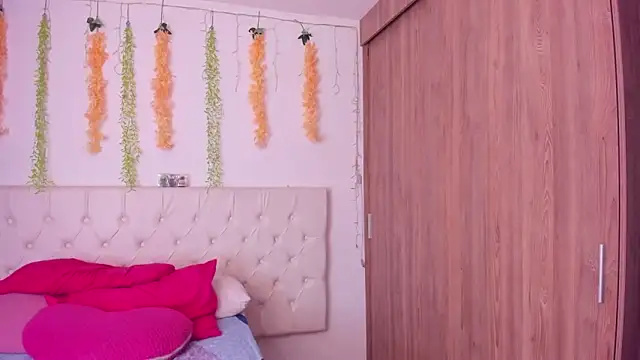 amanda rous online show from March 6, 12:52 pm