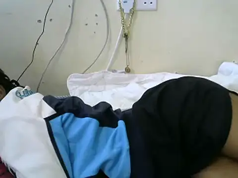 Snapshot of Ma-yolo001 chatting on February 7, 8:01 am Ma-yolo001 online show from February 7, 8:01 am