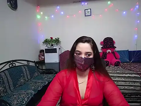 Snapshot of Arushisingh8888 chatting on December 5, 10:23 am Arushisingh8888 online show from December 5, 10:23 am