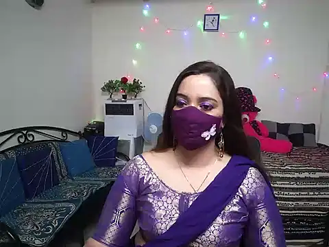 Snapshot of Arushisingh8888 chatting on January 31, 7:50 am Arushisingh8888 online show from January 31, 7:50 am