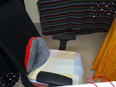 Arushisingh8888 online show from November 23, 11:43 am