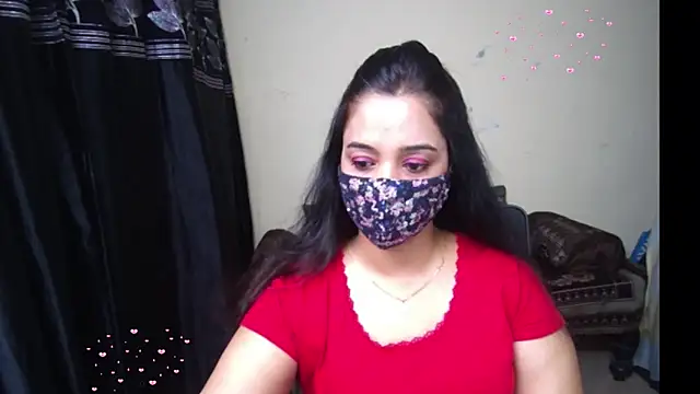 Arushisingh8888 online show from April 3, 12:58 pm