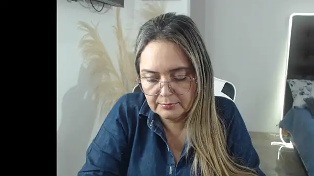 samy vsn online show from October 17, 6:43 pm