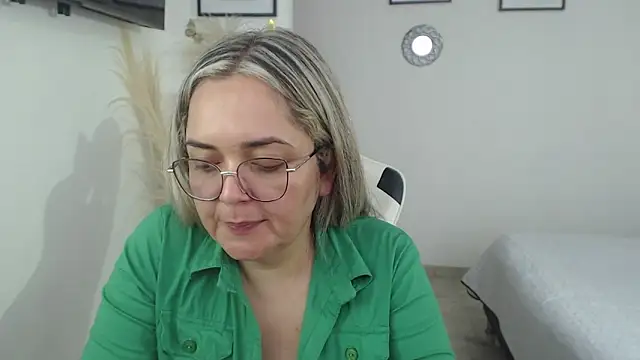 samy vsn online show from March 8, 8:12 pm