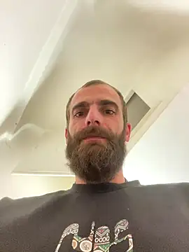 Antonio Vatooo online show from October 22, 5:30 am