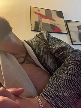 Antonio Vatooo online show from November 10, 2:32 am