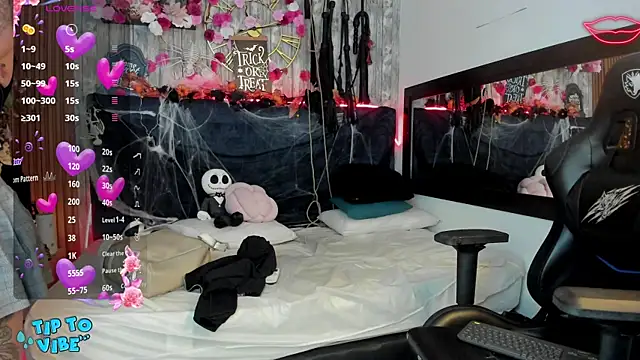 Neko Misaki online show from November 8, 11:43 am