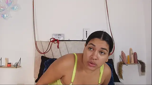 Snapshot of Liana_Asaff chatting on April 29, 7:09 pm Liana Asaff online show from April 29, 7:09 pm