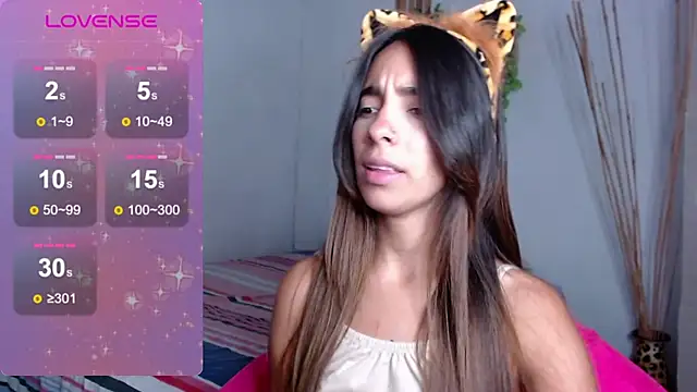 Snapshot of MitchWilson1 chatting on January 25, 12:59 am MitchWilson1 online show from January 25, 12:59 am